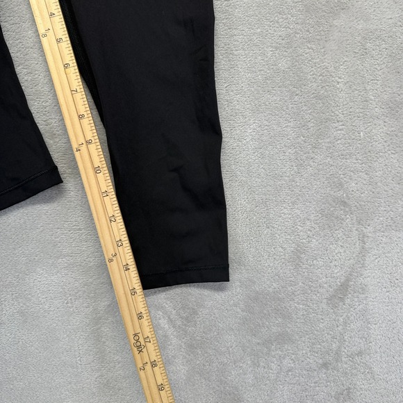 ATHLETA Pants Women's Small Accelerate Crop Leggings Workout Athletic Gym Black - Picture 10 of 14